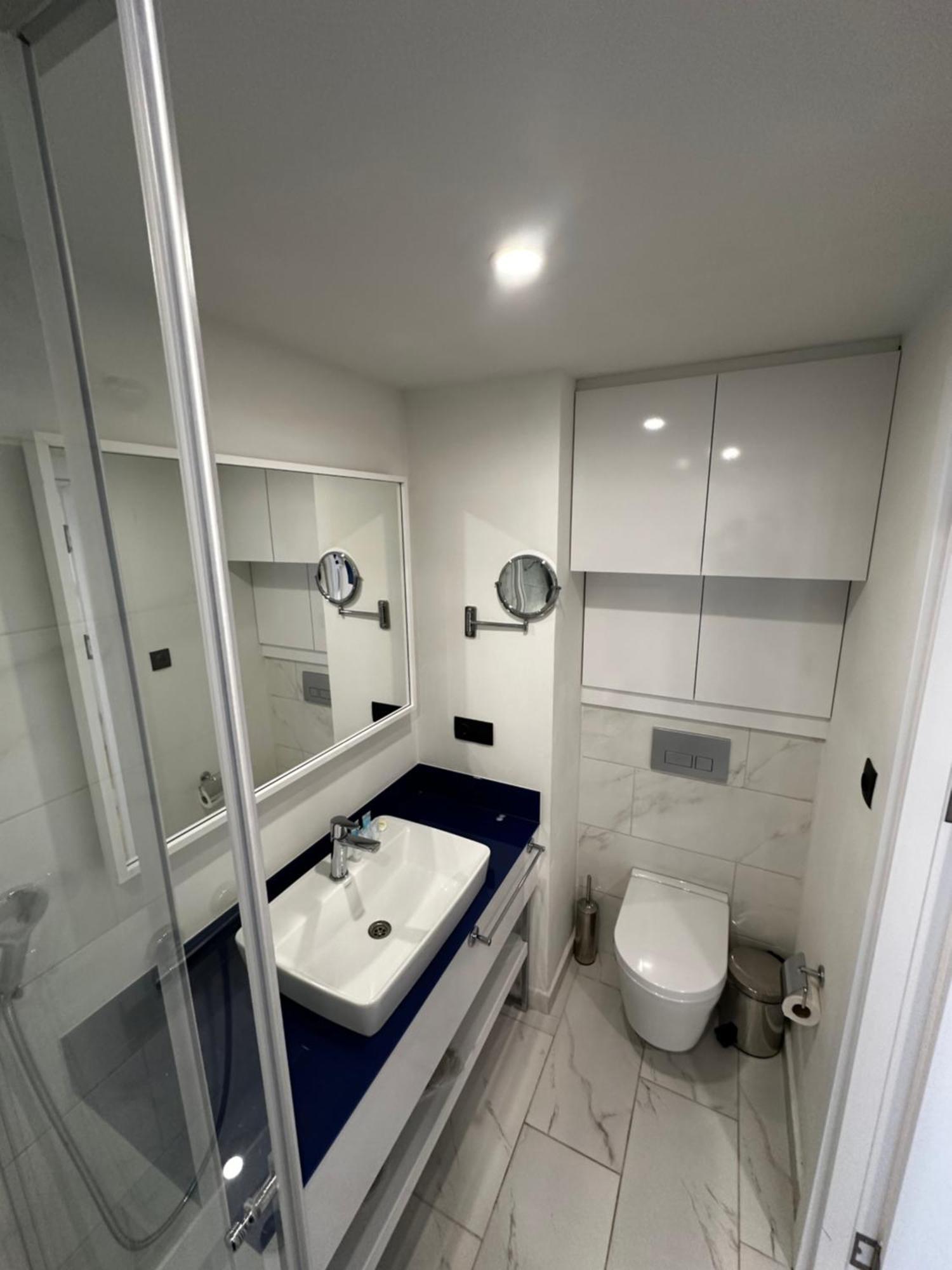 Orbi City Amazing Apartments Batumi Bagian luar foto