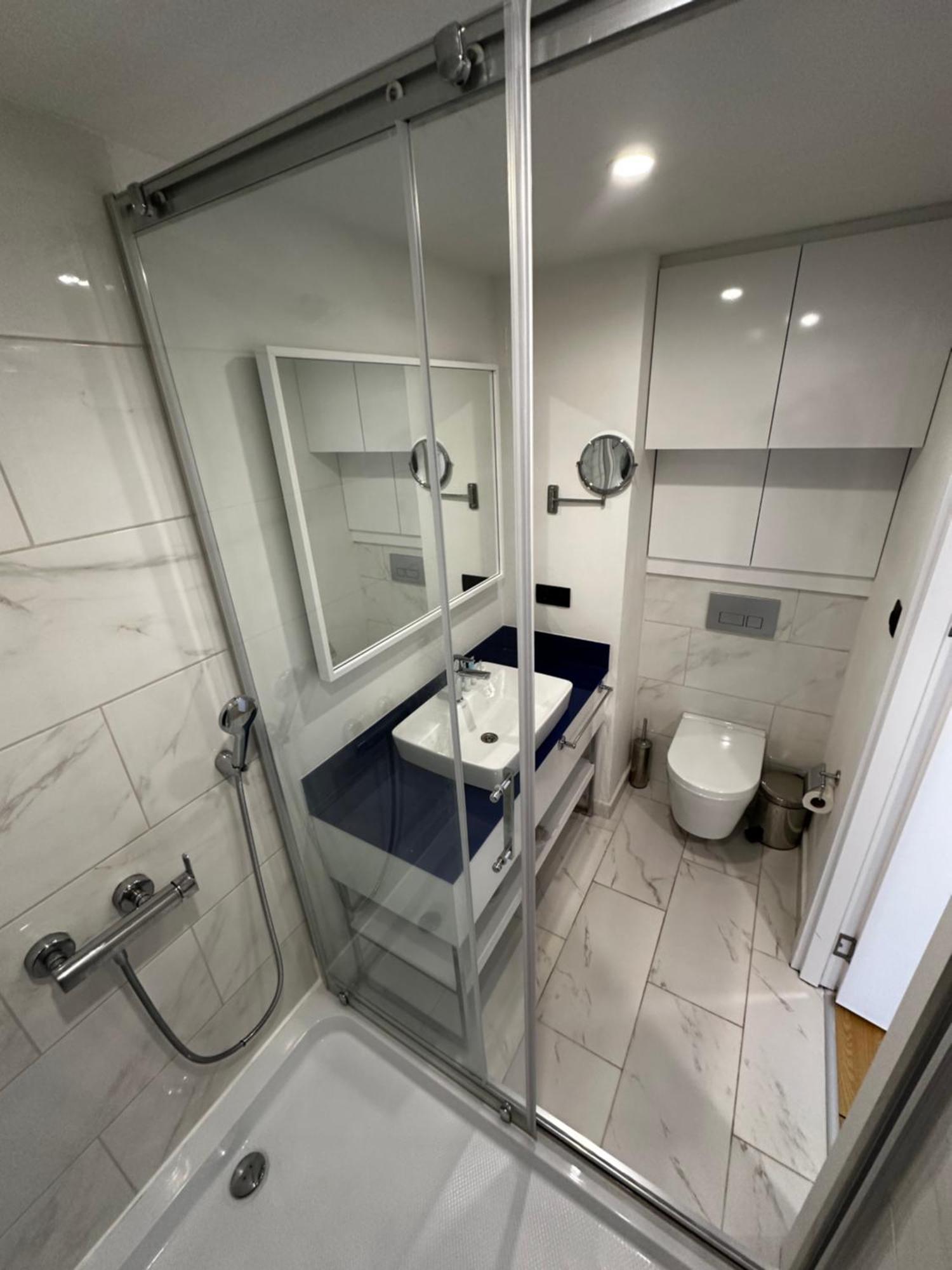 Orbi City Amazing Apartments Batumi Bagian luar foto