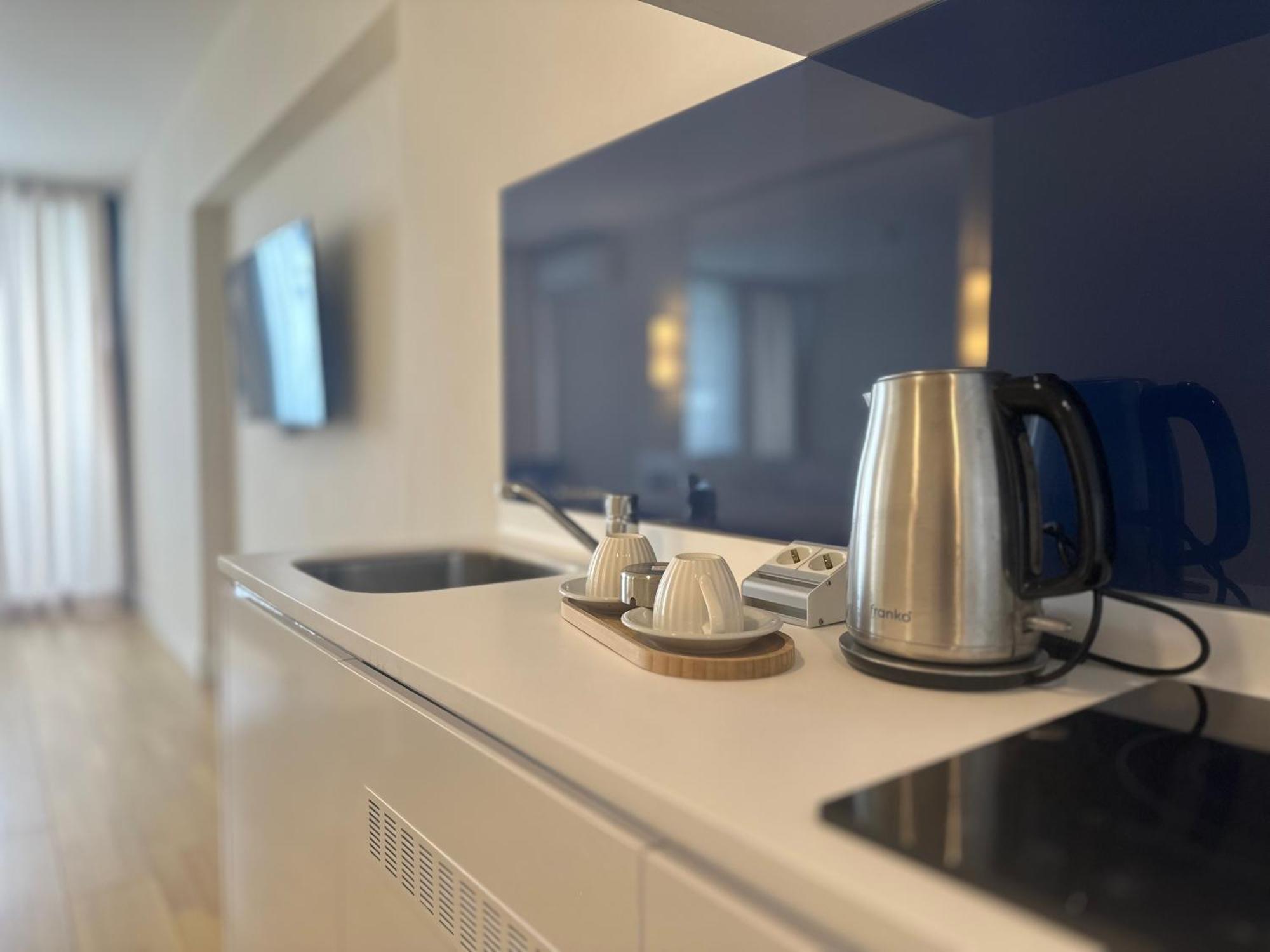 Orbi City Amazing Apartments Batumi Bagian luar foto